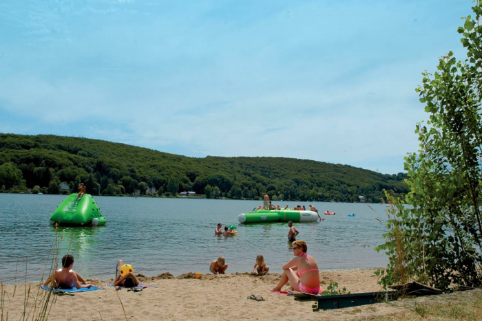 Camping Les Genêts - Salles-Curan