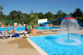 Camping Le Pré des Laveuses - Cournon-d'Auvergne