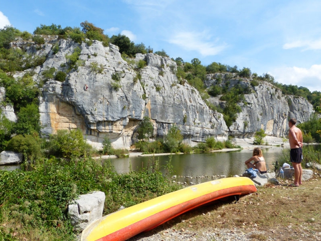 Camping Les Blaches - Berrias et Casteljau