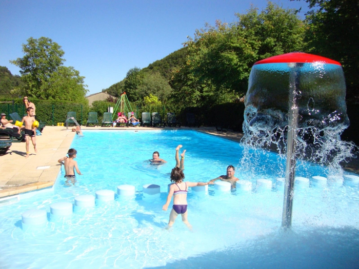 Camping Les Fougeres - Murol