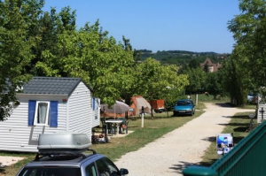 Camping Les Graves - Saint-Pierre-Lafeuille