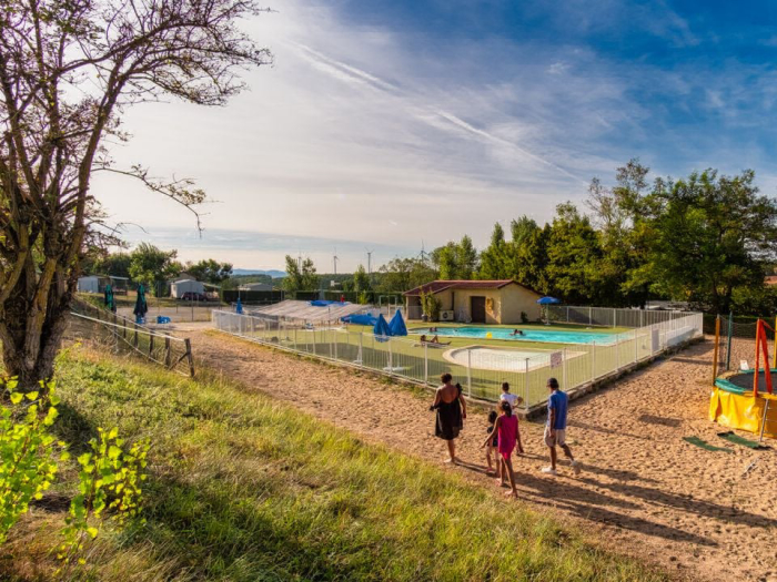 Camping Le Grand Cerf - Le Grand Serre