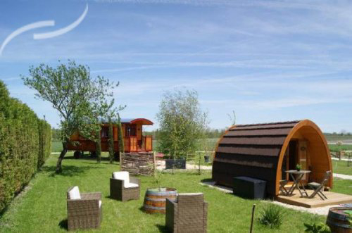 Camping Poitou-Charentes - 330 - campings